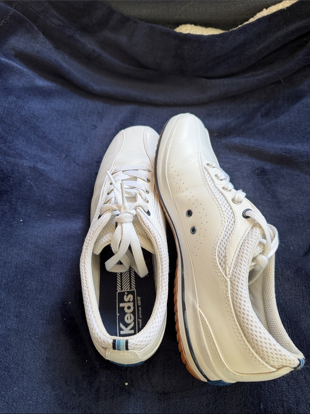 Keds Women’s White Leather Low-Top Sneakers - Picture 4 of 8